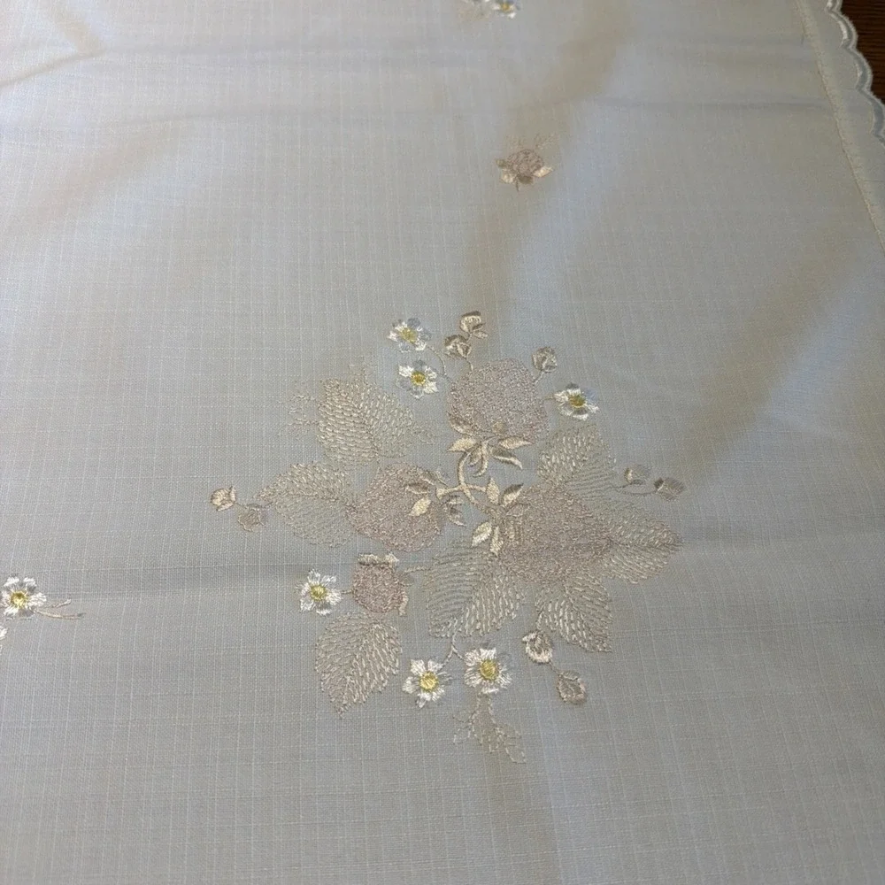 Vtg White 30